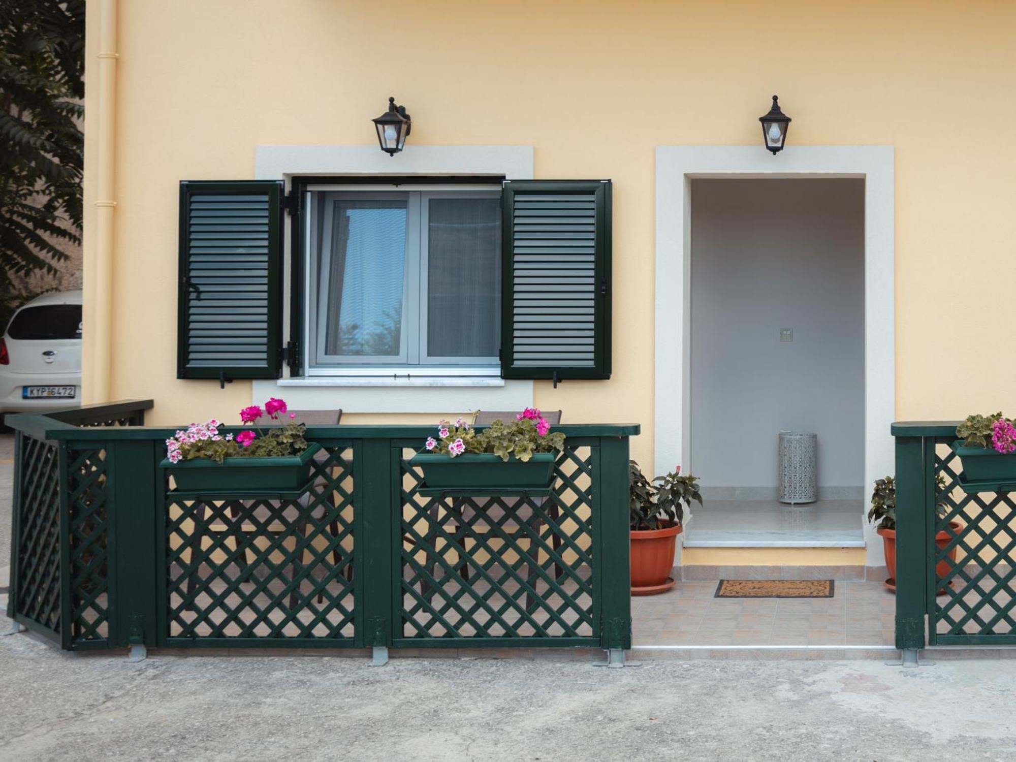 Nostalgia Corfu Town Aparthotel *